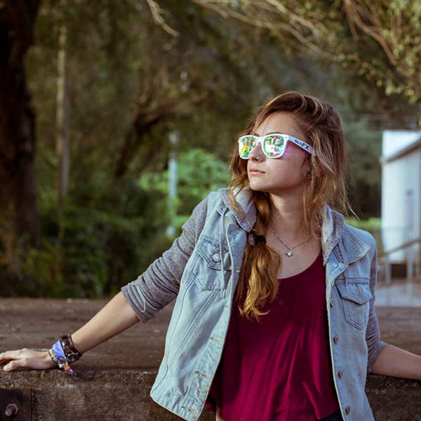 GloFX Ultimate Kaleidoscope Glasses - White