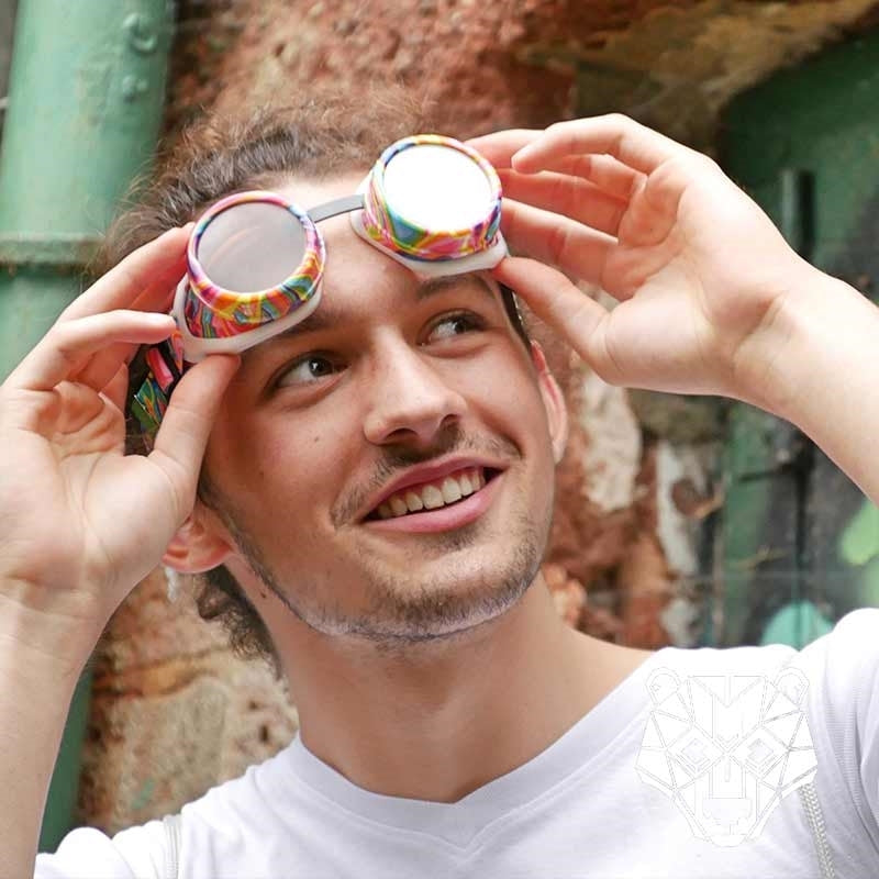 Diffraction Goggles